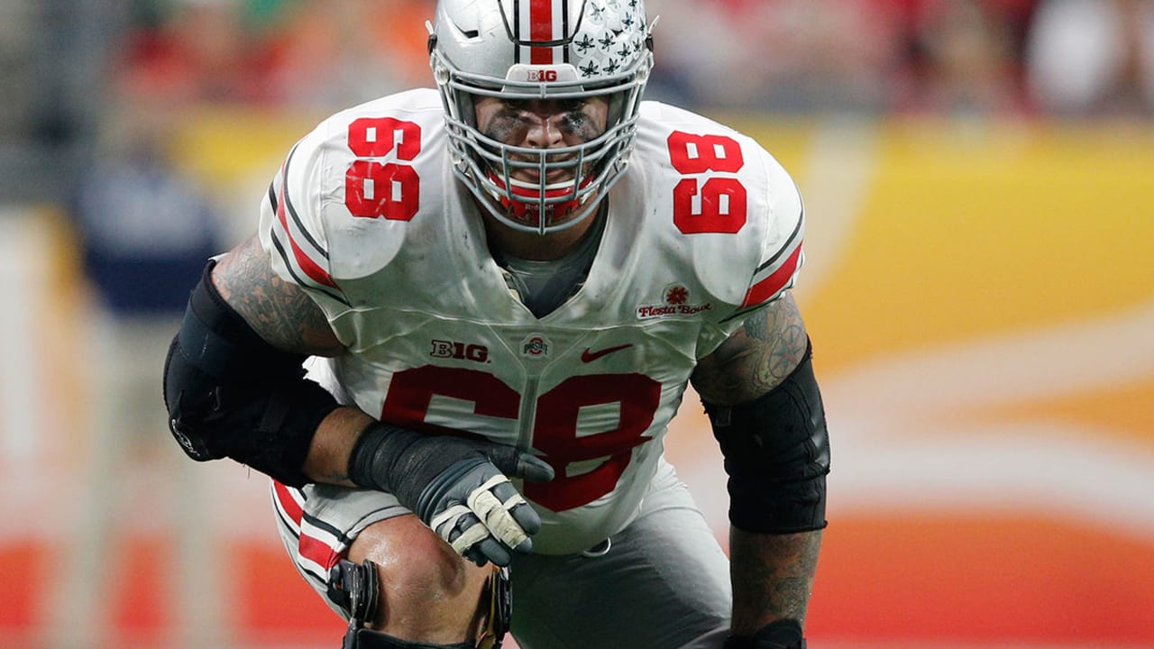 Taylor-Decker-160607-SL.jpg