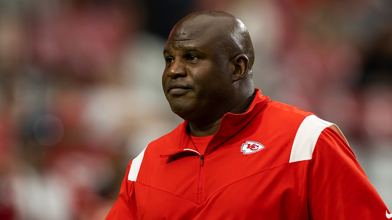 Chiefs OC Eric Bieniemy not wasting time thinking about USC job: 'I am where my feet are'