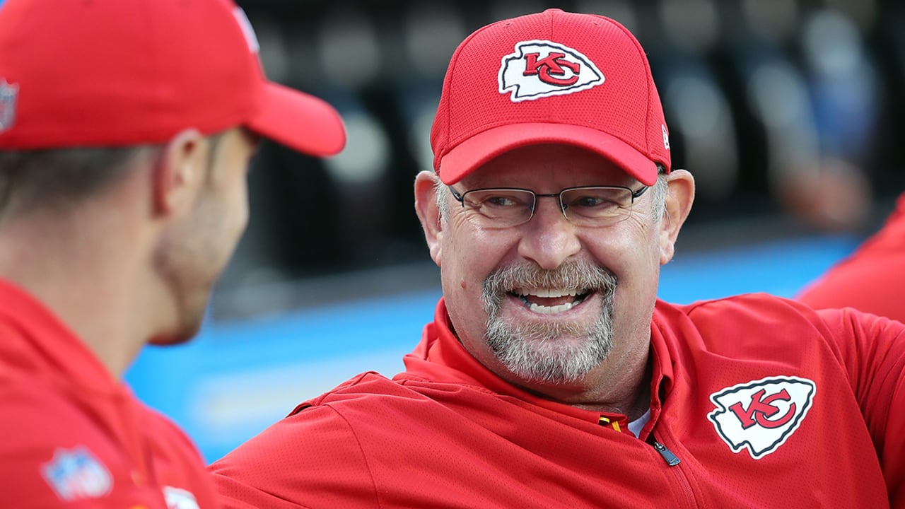 Chiefs assistant coach Brad Childress planning to retire