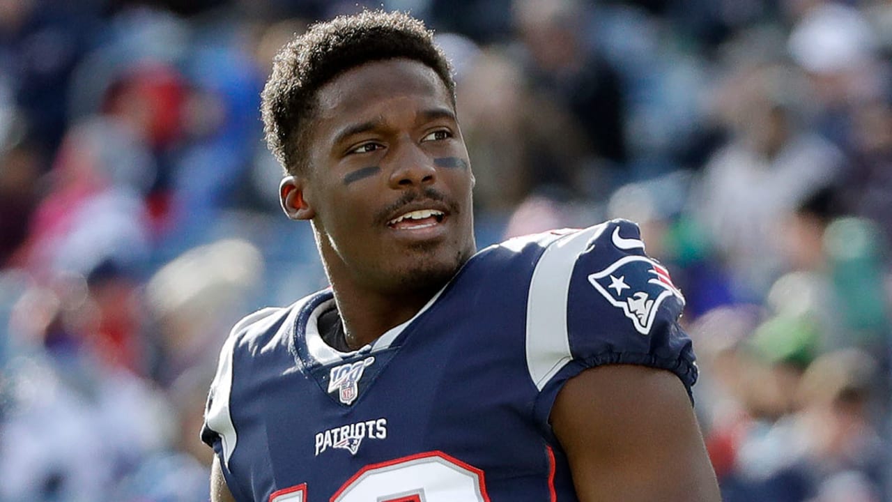 Seahawks signing ex-Patriots WR Phillip Dorsett