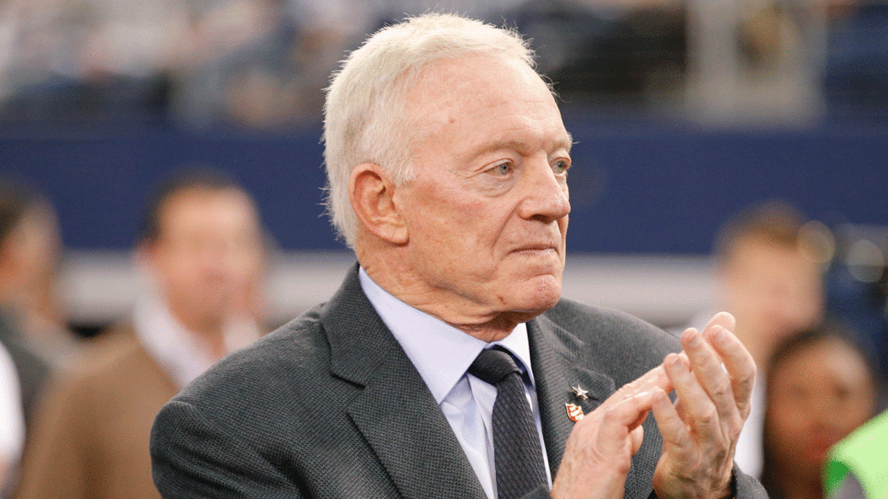jerry-jones-spot_150507.jpg
