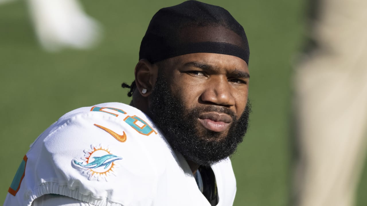 Miami Dolphins CB Xavien Howard leaves practice with 'minor injury';  returns as observer - The Phinsider