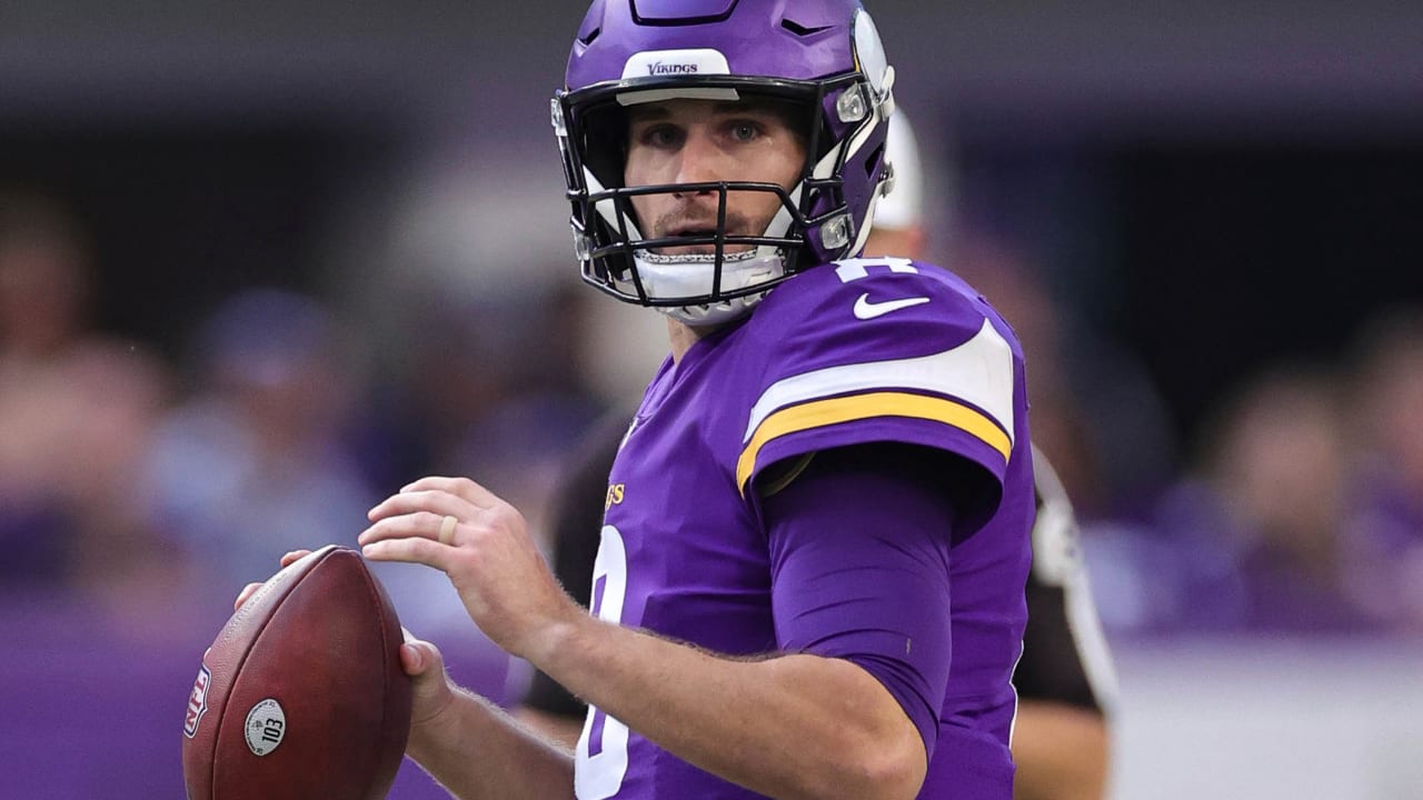 NFL Player Kirk Cousins Wears His Silicone Ring During Games