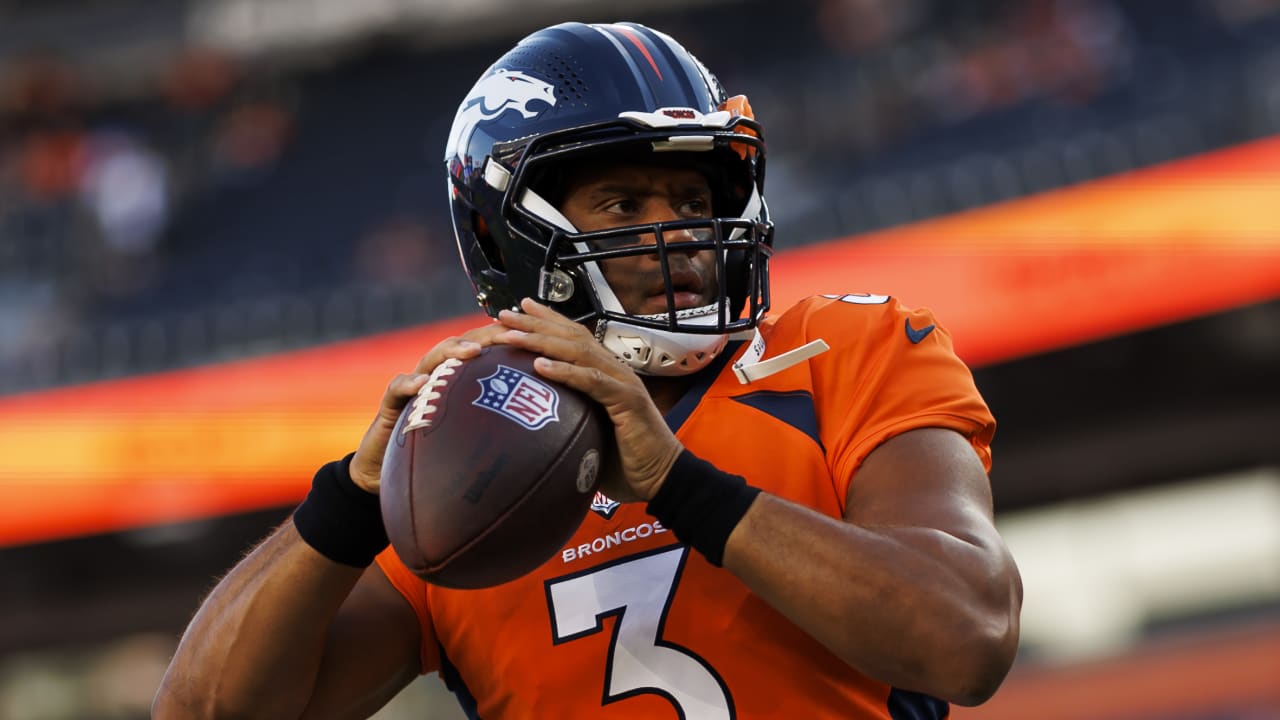 Is Russell Wilson playing tonight? Update on QB ahead of Broncos