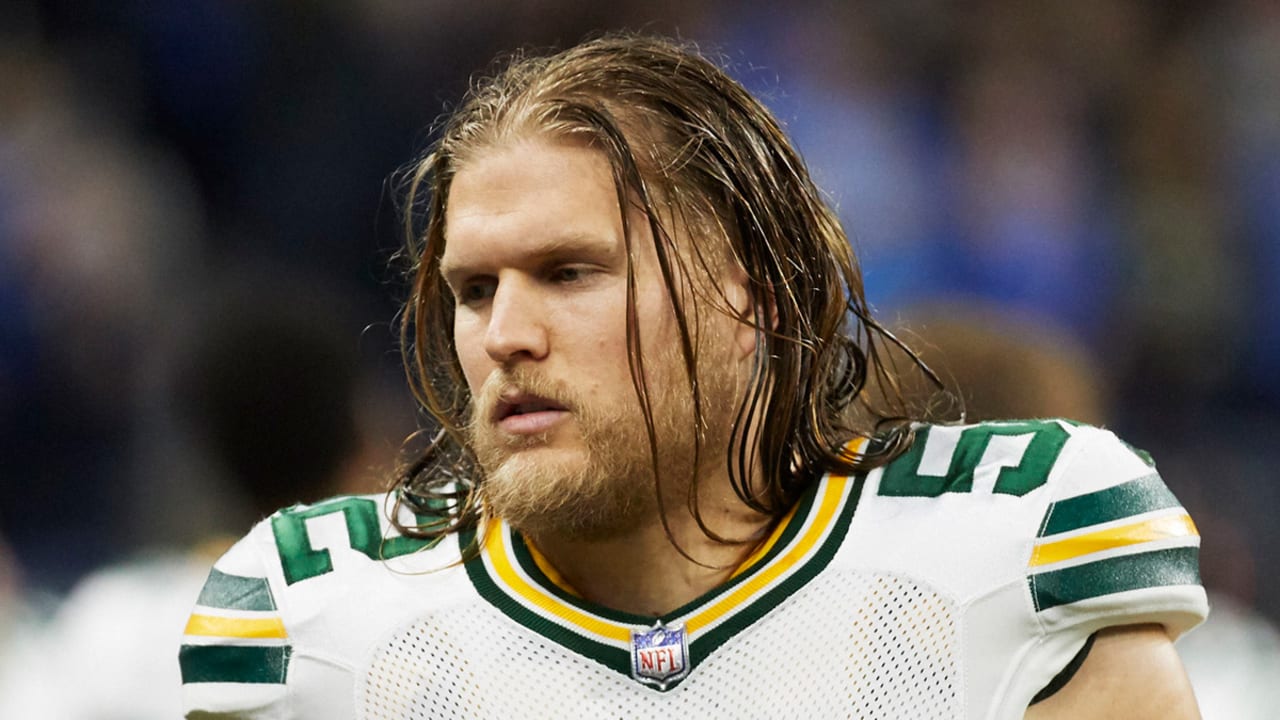 Clay Matthews played with broken leg for Green Bay Packers