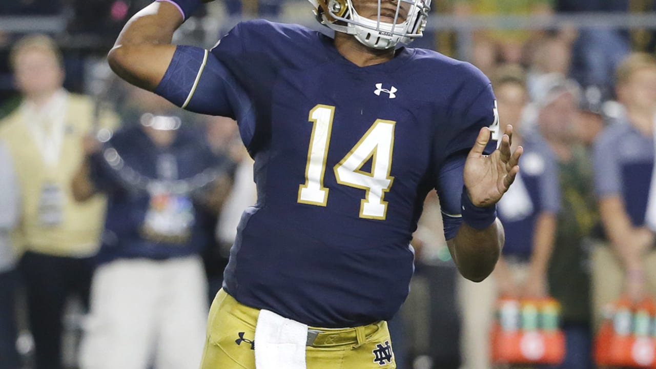 deshone-kizer-160928-spot.jpg