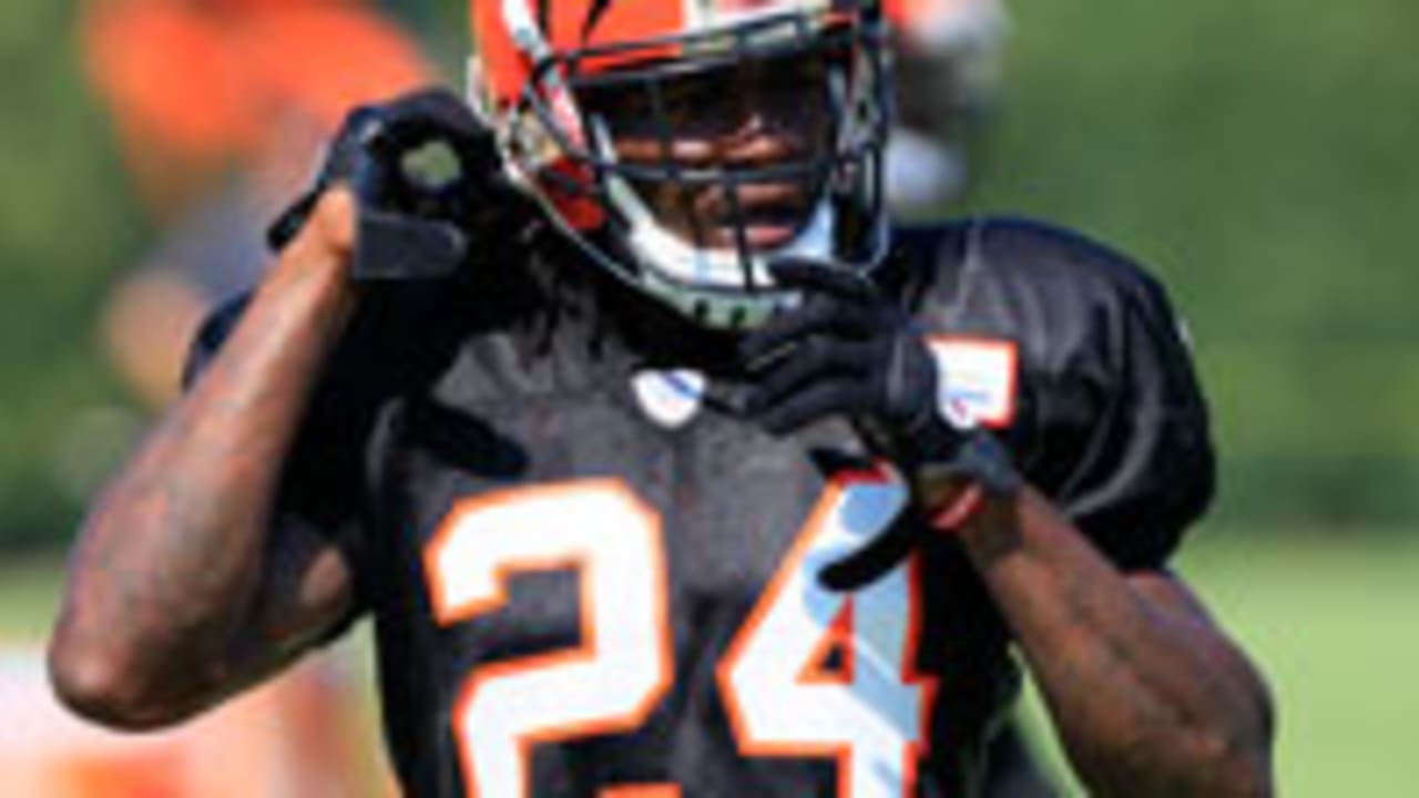 Adam-Jones-120806-Spot.jpg