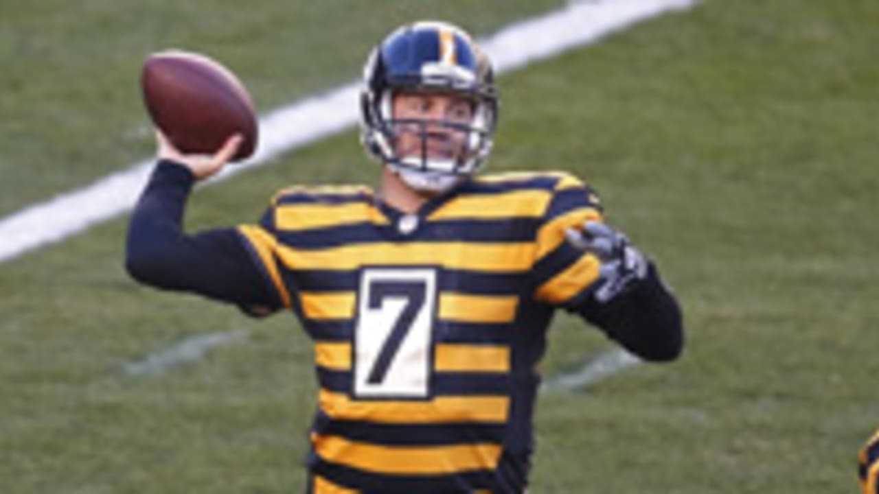 Big Ben's 3 TD passes lift Steelers over Bucs