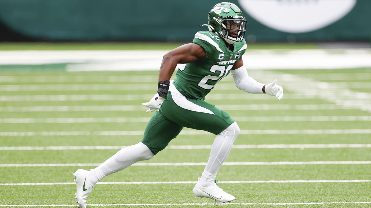 why joe Douglas And The New York Jets Are right not to rush to pay Marcus  Maye – PLAY LIKE A JET