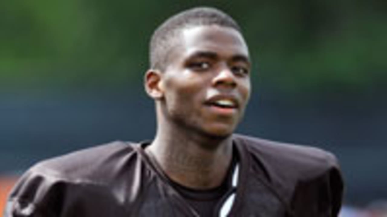 josh-gordon-spot_120808.jpg