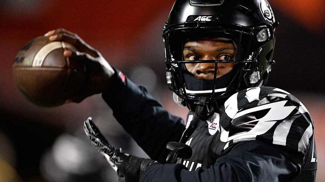 _Lamar-Jackson-161112-sl.jpg
