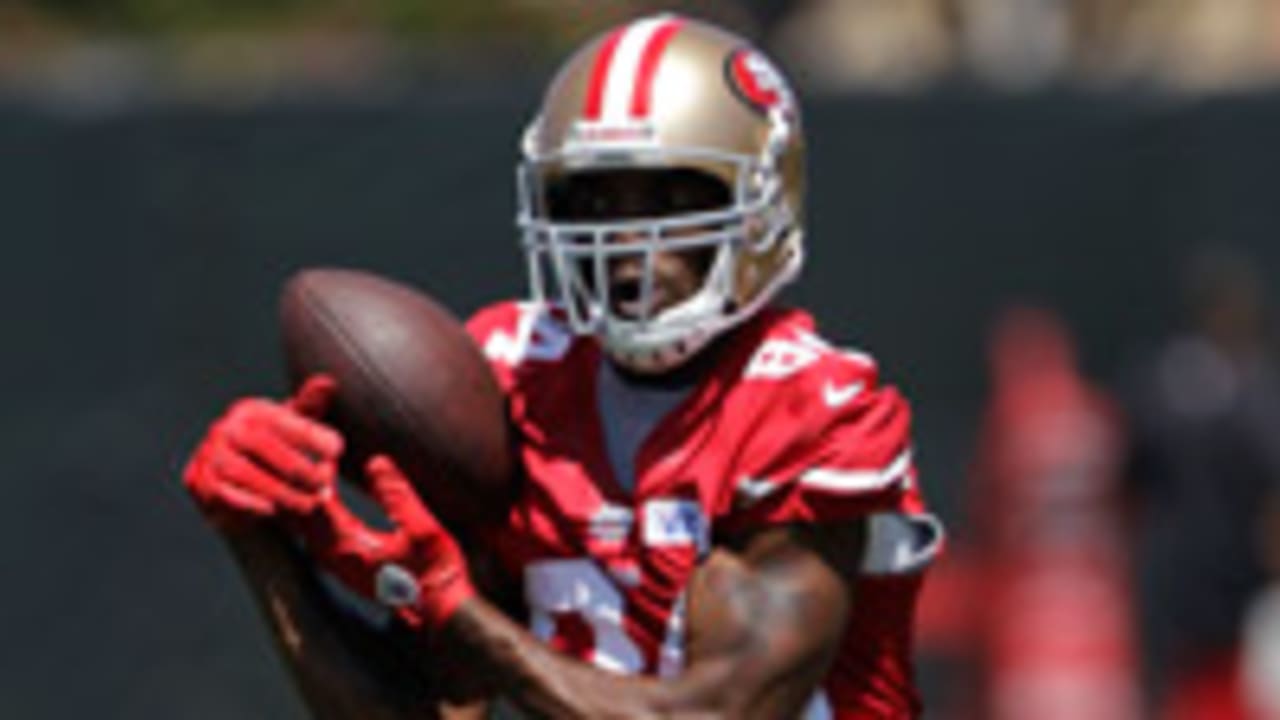 randy-moss-120731-spot.jpg