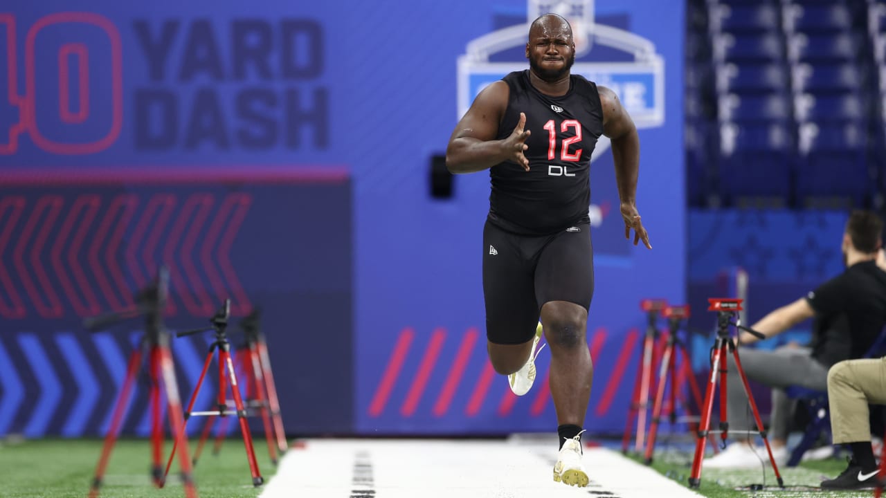 Top 10 Fastest 40-Yard Dashes by Defensive Linemen at the 2022 NFL