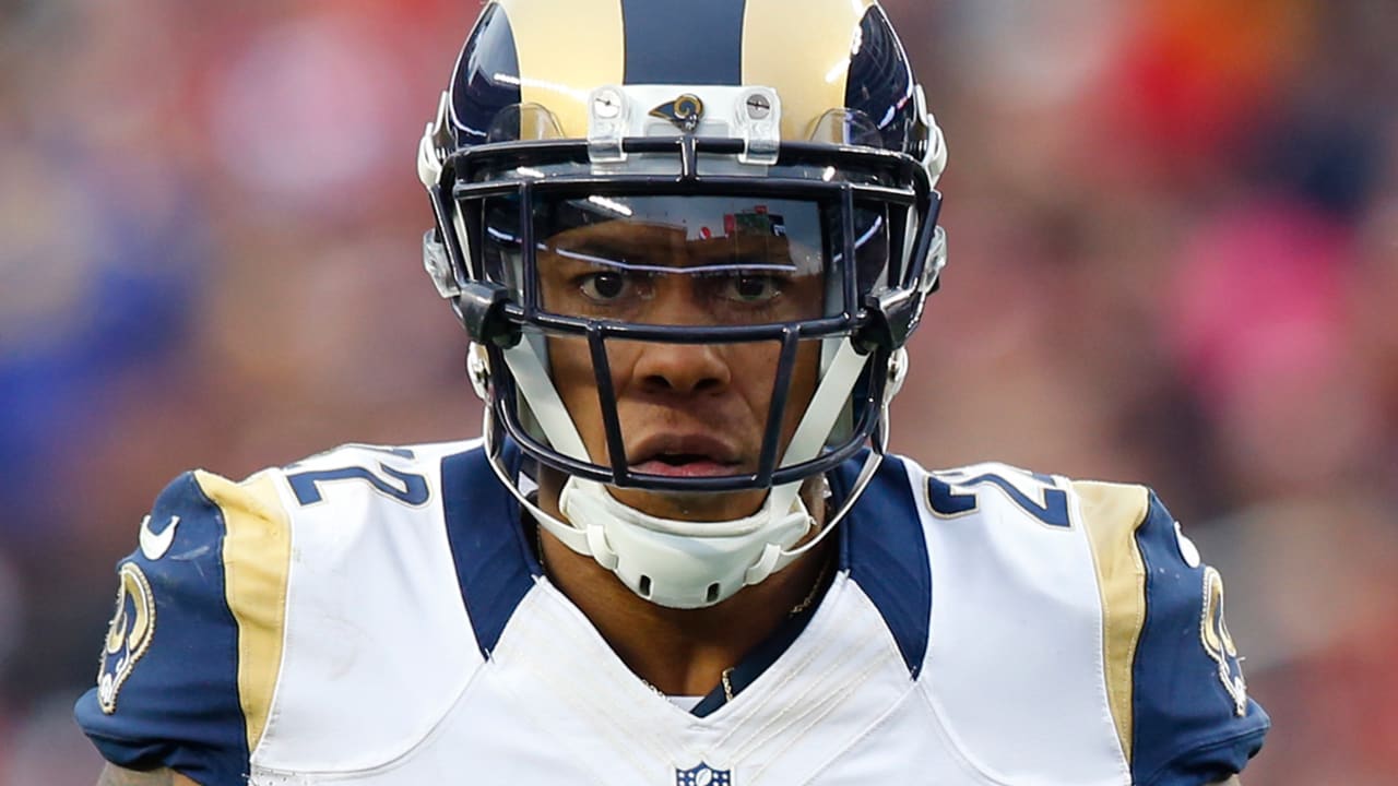Trumaine Johnson accepts franchise tender from Rams