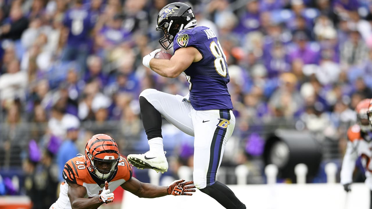 Tyler Eifert signs with Jaguars: Patriots starting to run out of free agent  targets at tight end (report) 