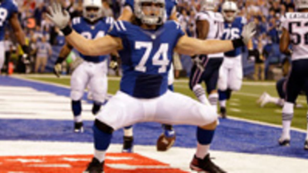 anthony-castonzo-111714-spot.jpg
