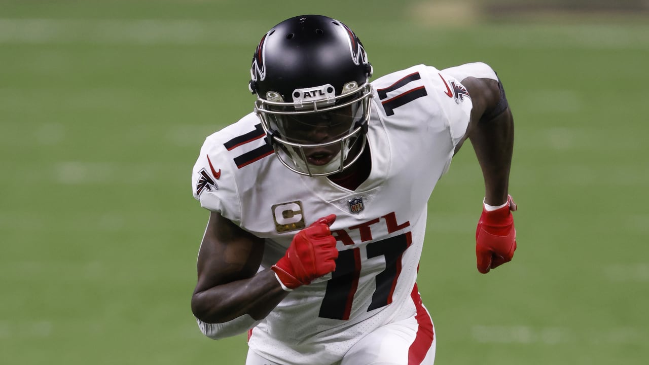 Buffalo Bills: Would Julio Jones make Patriots contender in the AFC East?