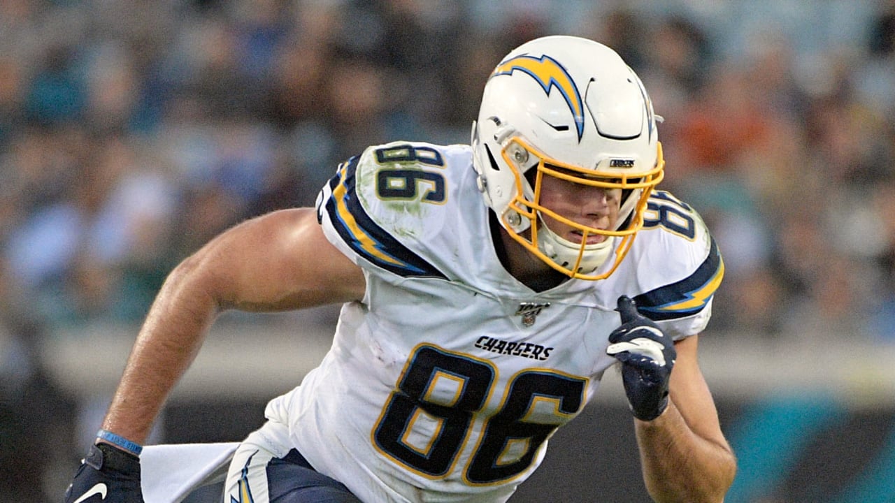 Chargers use franchise tag for TE Hunter Henry