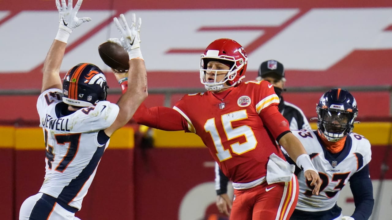 cris-collinsworth-in-awe-of-sick-kansas-city-chiefs-quarterback