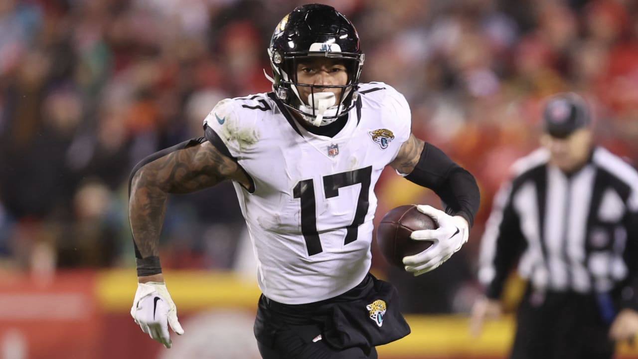 Former Giants exec: Jaguars TE Evan Engram deserves big-money deal