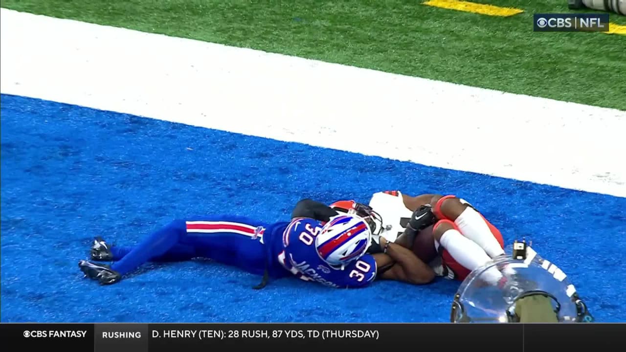 Patrick Mahomes leaves Micah Parsons in awe after TNF game