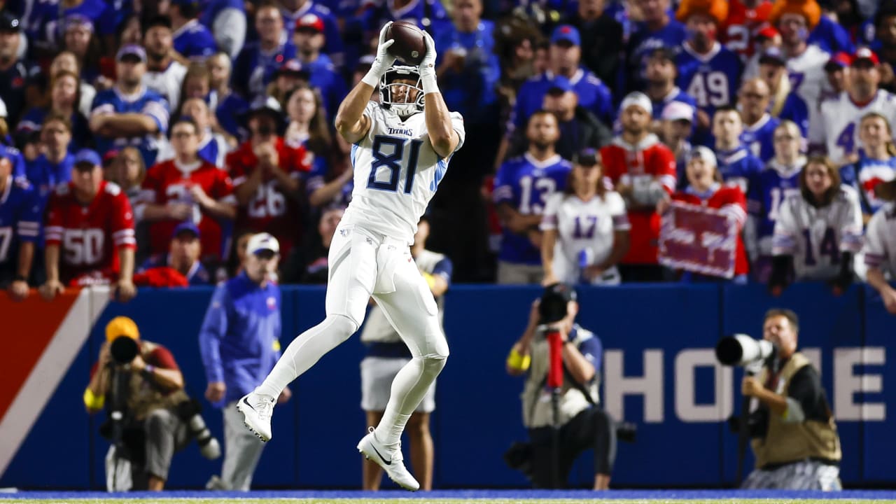 Tennessee Titans highlights: Austin Hooper makes great catch vs. Colts