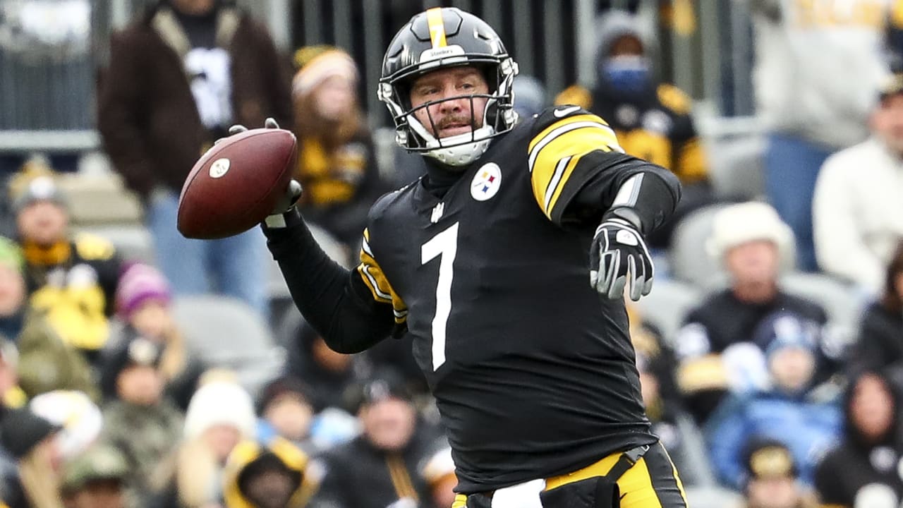 Pro Football Hall of Fame - With 335 passing yards, Ben Roethlisberger  would surpass Philip Rivers (63,440) for the fifth-most passing yards in  NFL history. Pittsburgh Steelers, #HereWeGo