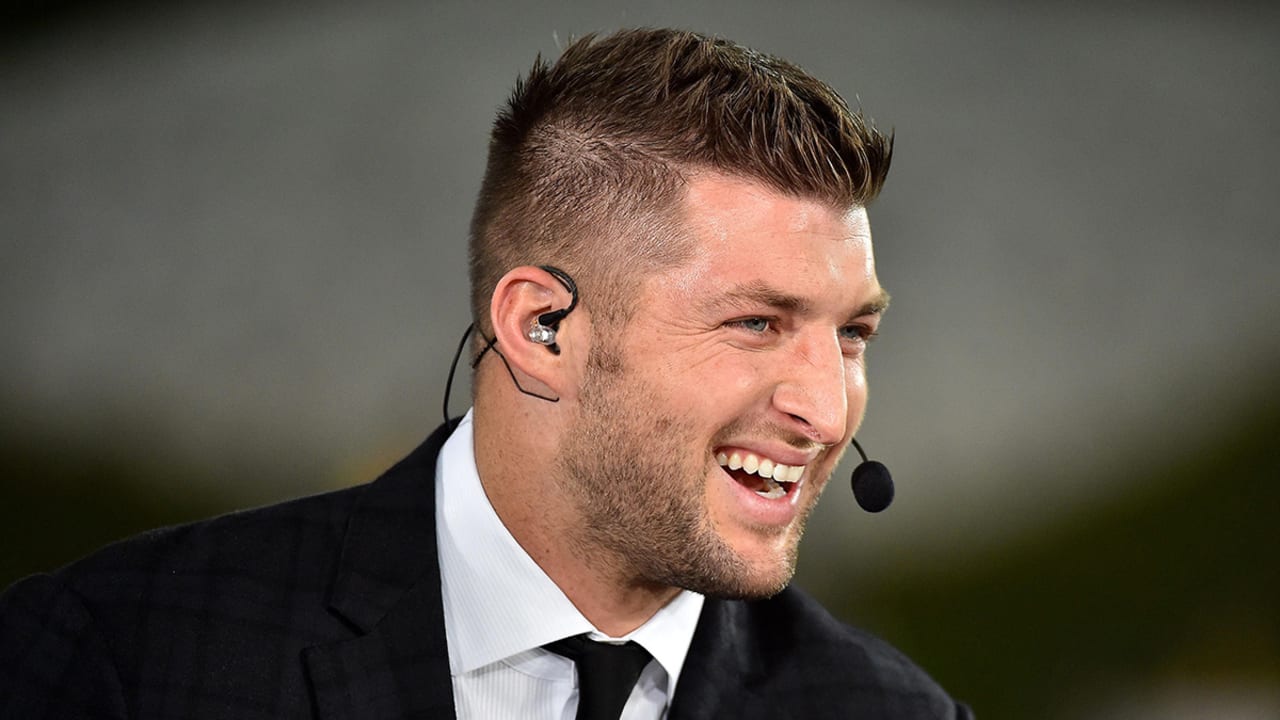 tim-tebow-160615-SL