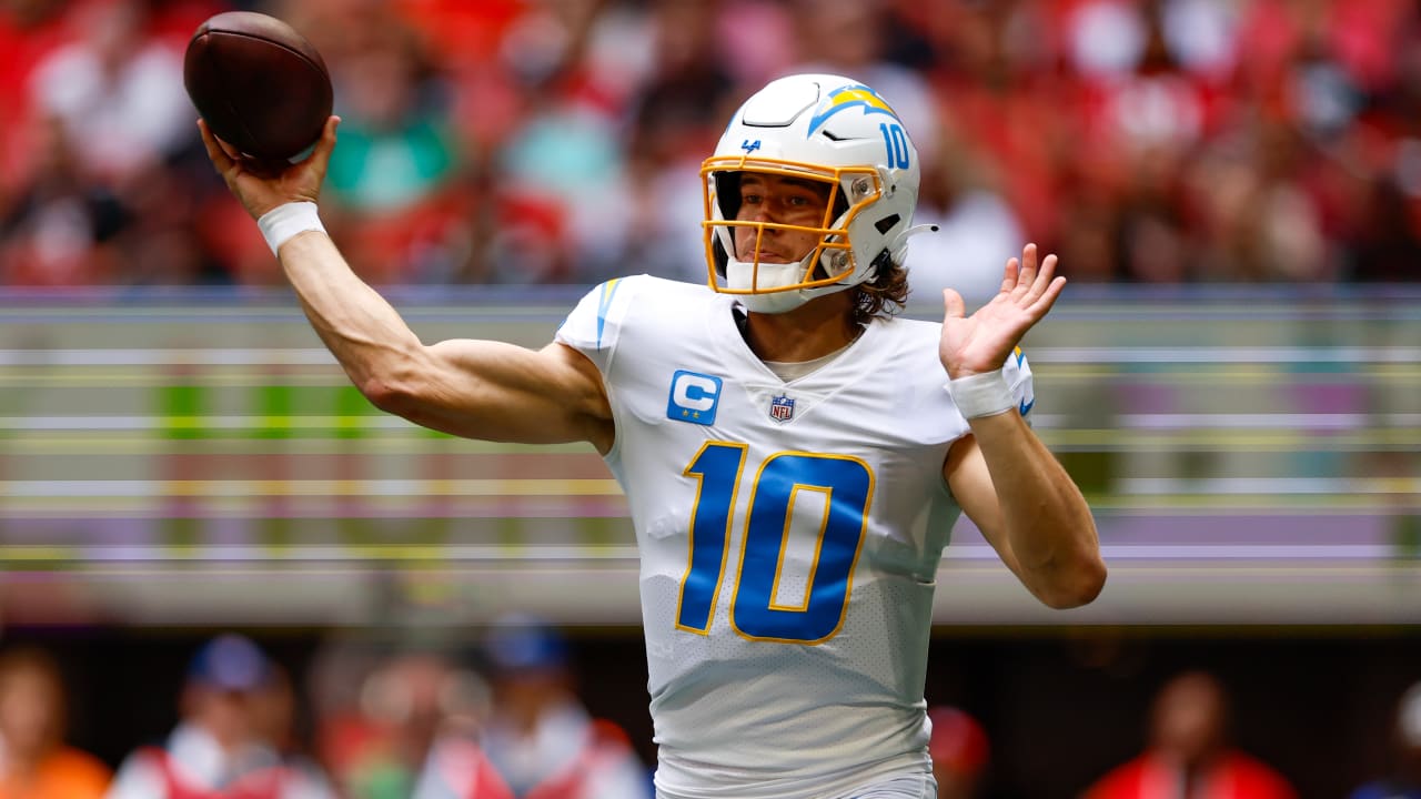  Justin Herbert s offseason is going to include some rehabilitation The Chargers quarterback underwent surgery on the labrum in his left non throwing shoulder Wednesday Jan 25 the team announced Sunday He is expected to be cleared for participation in the offseason program in the spring which won t begin until April Herbert was named an alternate for the AFC in the 2023 Pro Bowl Games but he will not participate as he recovers from shoulder surgery Sunday s news comes as a bit of a surprise considering Herbert didn t land on the injury report prior to Los Angeles playoff game against Jacksonville He was listed with a shoulder issue during the lead up to Week 17 but was a full participant in practice during the week and started in that game a 31 28 loss to Denver Herbert posted another strong season in 2022 completing 68 2 percent of his passes for 4 739 yards the second most passing yards in the NFL behind only Patrick Mahomes His 25 10 touchdown to interception ratio wasn t quite as prolific as his first two NFL seasons but he also was forced to play a significant portion of the season without either Keenan Allen and or Mike Williams Herbert led the Chargers to a strong finish to the regular season earning Los Angeles a playoff berth for the first time in his career The Chargers took a 27 0 lead in their Super Wild Card Weekend showdown with the Jaguars before melting down over the final two quarters suffering a heartbreaking 31 30 loss to Jacksonville San Francisco 49ers rookie QB Brock Purdy right elbow is questionable to return to the game vs the Eagles Veteran Josh Johnson has entered the game The Miami Dolphins have agreed to terms with DC Vic Fangio on a deal that makes him the NFL s highest paid coordinator NFL Network Insider Tom Pelissero reports NFL com keeps you up to date with all of the latest league news from around the NFL Visit NFL com s transaction hub for a daily breakdown 49ers RB Elijah Mitchell groin is inactive for San Francisco s matchup with the Philadelphia Eagles in the NFC Championship Game Inactive reports for Sunday s two Championship Game matchups 49ers Eagles and Bengals Chiefs The Cardinals will enter the 2023 season with a new general manager and head coach but the greatest unknown in the organization is the status of Kyler Murray Kansas City Chiefs tight end Travis Kelce back is expected to play in the AFC Championship Game against the Bengals despite back spasms NFL Network s James Palmer reported Almost four weeks after suffering a cardiac arrest incident during the Buffalo Bills Week 17 game safety Damar Hamlin spoke publically for the first time since the incident to express his gratitude in a video made in collaboration with the Bills NFL com keeps you up to date with all of the latest league news from around the NFL Visit NFL com s transaction hub for a daily breakdown Having already ended the franchise s 32 year AFC Championship Game drought this time last year Bengals QB Joe Burrow isn t surprised or overwhelmed by the consistent success that s coincided with his arrival You won t want to miss a moment of the 2022 season NFL gives you the freedom to watch LIVE out of market preseason games LIVE local and primetime regular season and postseason games on your phone or tablet the best NFL programming on demand and MORE Credit https www nfl com news chargers qb justin herbert undergoes surgery on left shoulder 