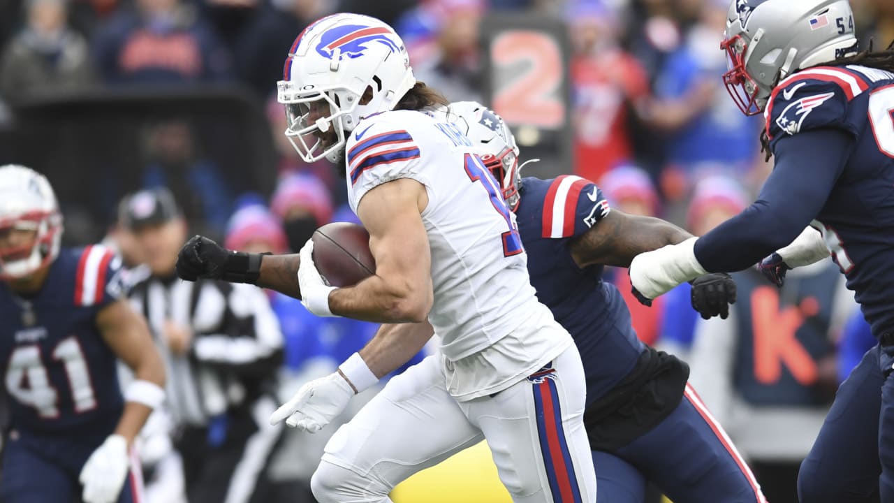 Jake Kumerow: Wide receiver's first catch with Buffalo Bills is a