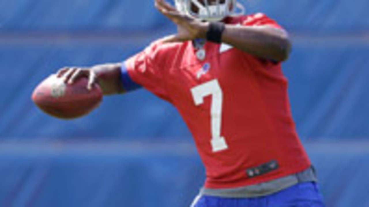 Bills re-sign quarterback Tarvaris Jackson