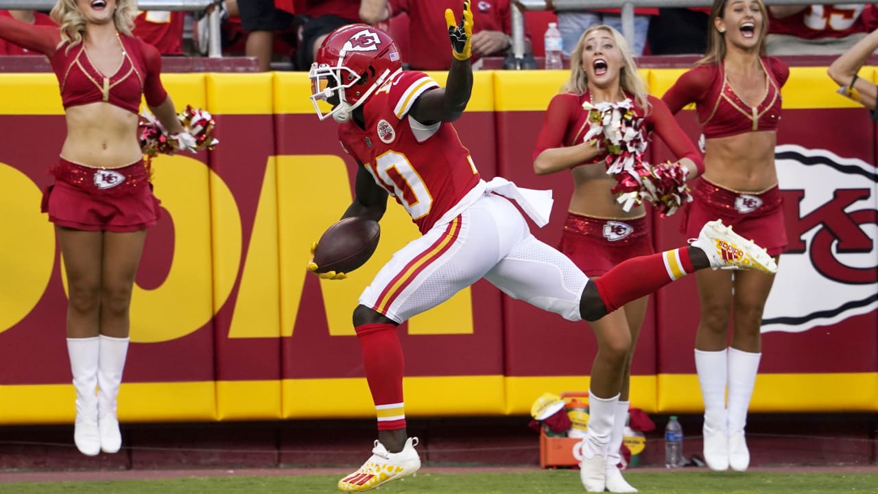 Can't-Miss Play: Kansas City Chiefs quarterback Patrick Mahomes' launch ...