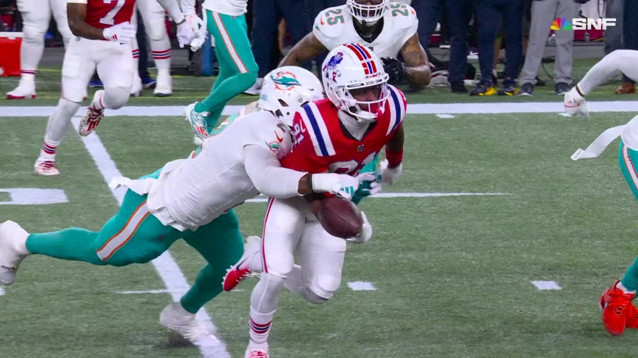 Miami Dolphins outside linebacker Bradley Chubb paws ball away from New  England Patriots rookie wide receiver Demario Douglas for key takeaway