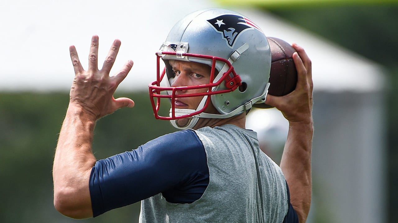 Brady-Tom-150728-SL.jpg