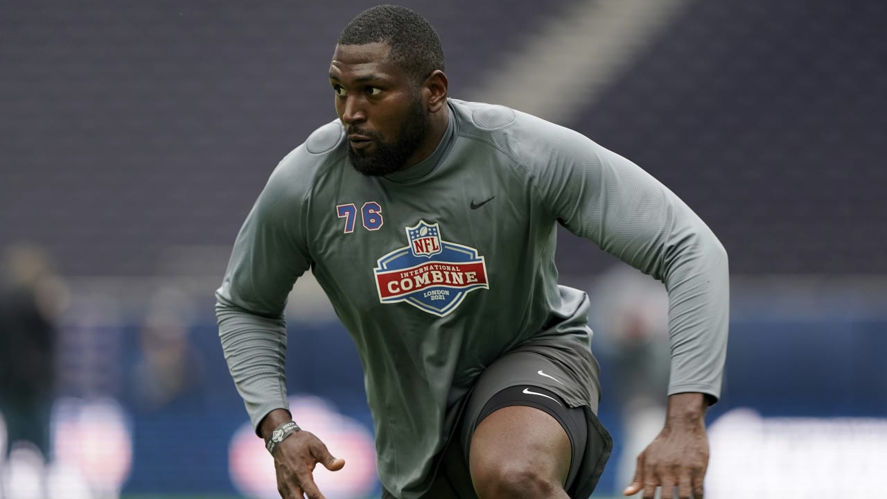 Osi Umenyiora on Giants signing Nigerian OT prospect Roy Mbaeteka: 'This is what dreams are made of' - Vimarsana News