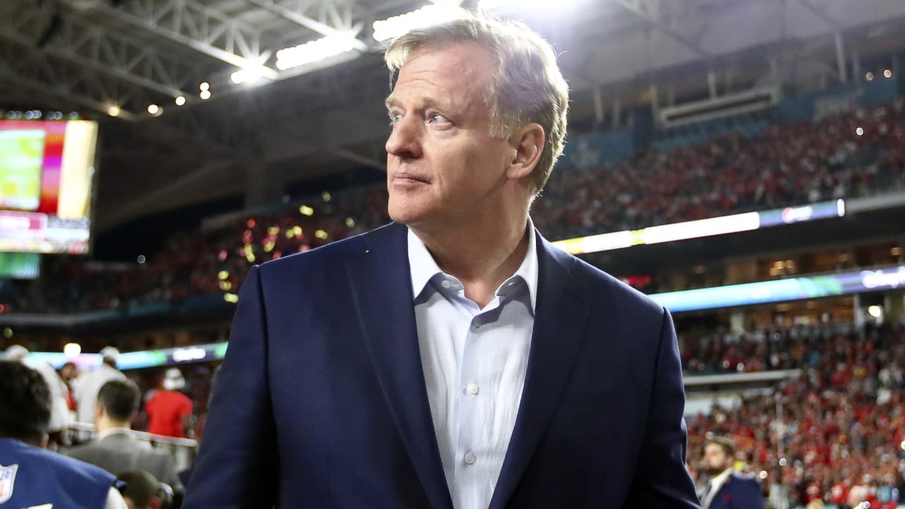 Roger Goodell: NFL 'wrong' for not listening to protesting players