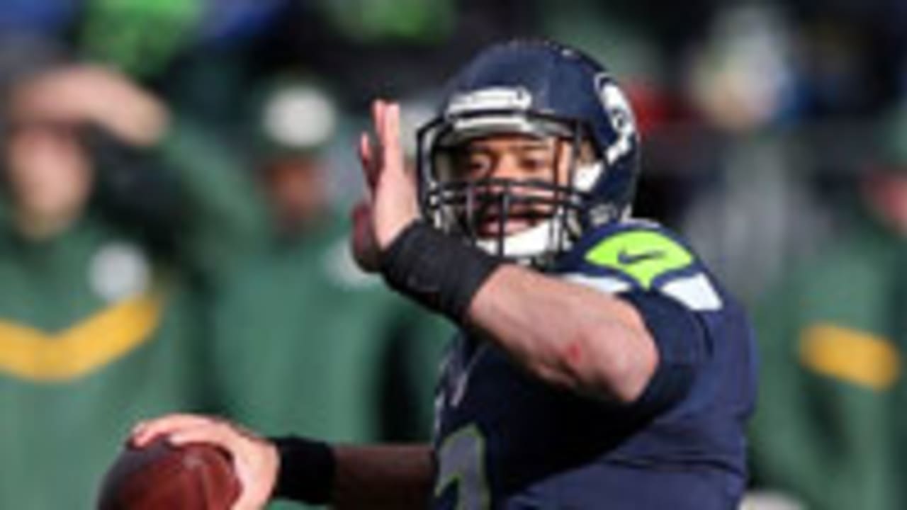 Russell-WIlson-SL-150130
