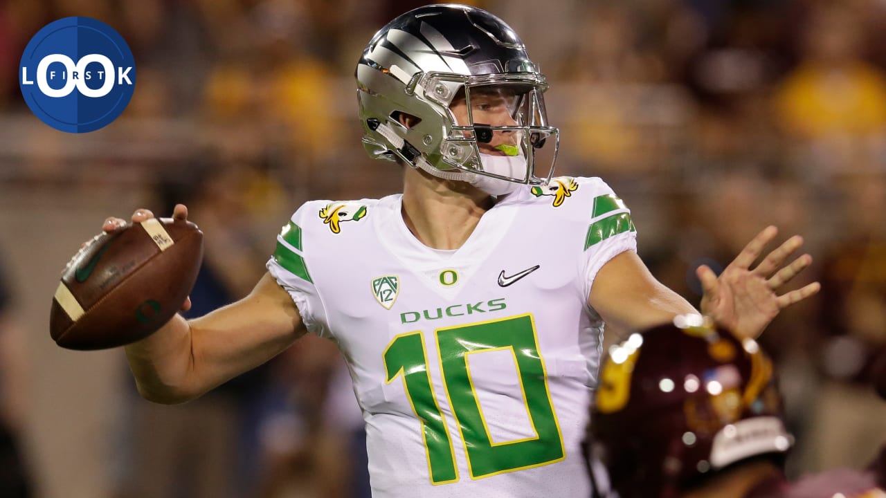 AFC quarterback Justin Herbert of the Los Angeles Chargers (10) during the  first half of the Pro Bowl NFL football game, Sunday, Feb. 6, 2022, in Las  Vegas. (AP Photo/Rick Scuteri Stock