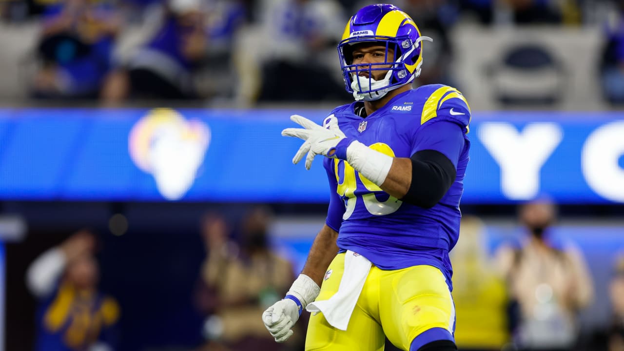 Report: Rams' Aaron Donald fined for run-in with Cardinals' D.J. Humphries