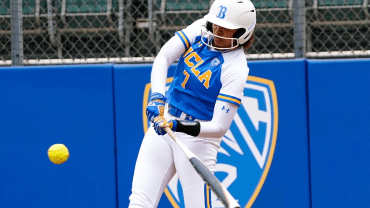 Maya Brady, Tom Brady's Niece, Wins Prestigious Pac-12 Softball Award -  Sports Illustrated