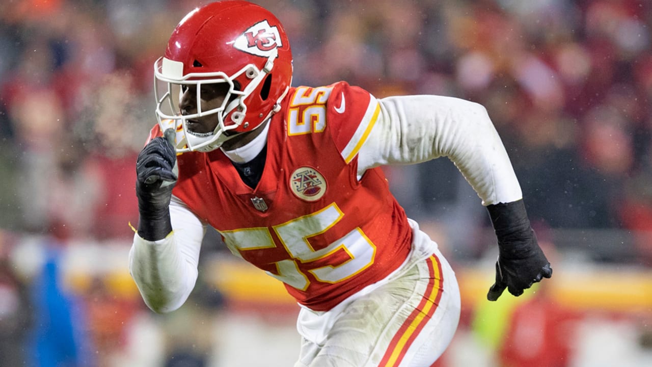 Chiefs put franchise tag on pass rusher Dee Ford