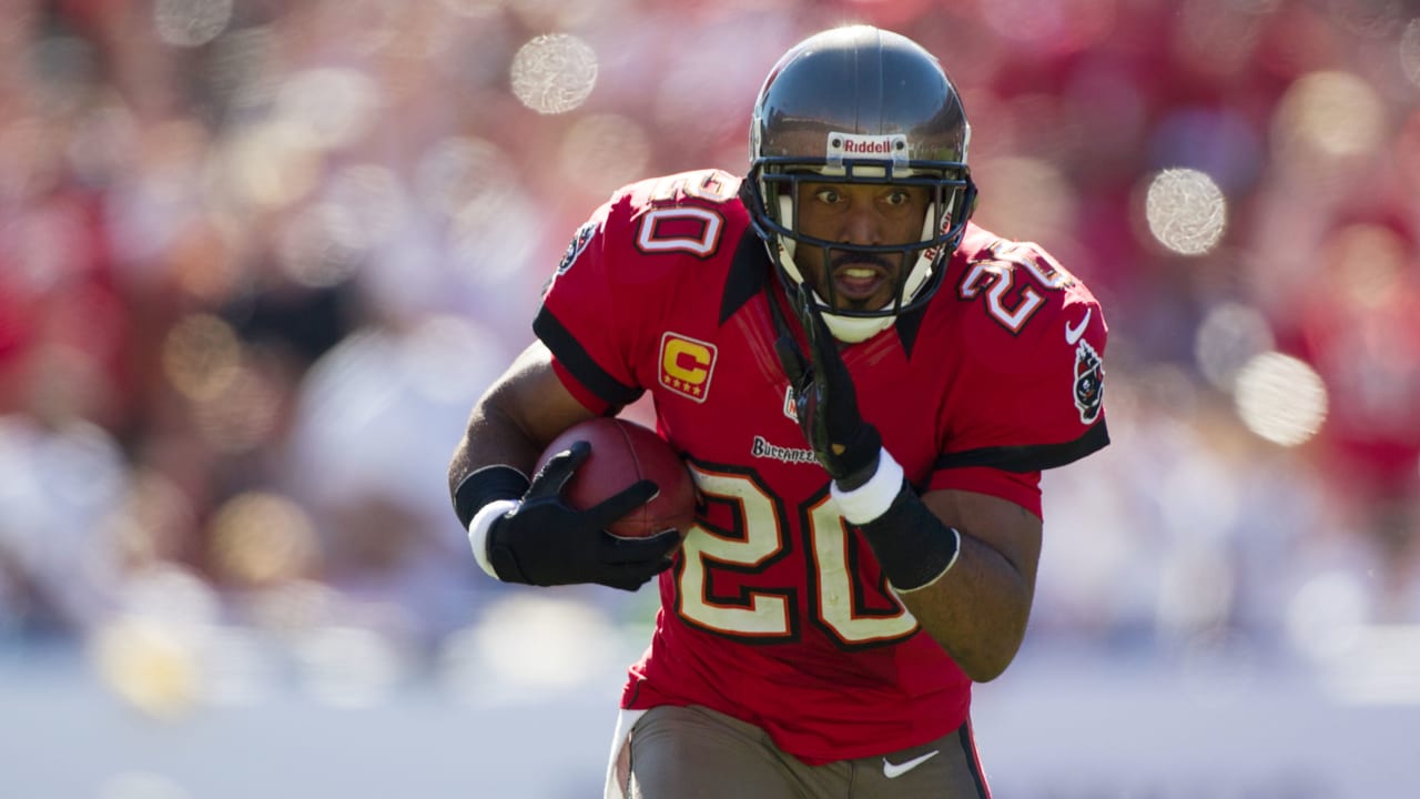 Bucs' Ronde Barber runs to greatness