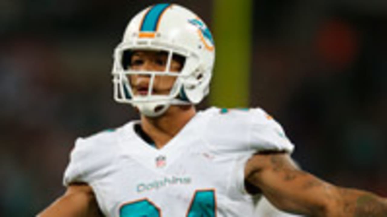 Cortland Finnegan-141210-Spot.jpg