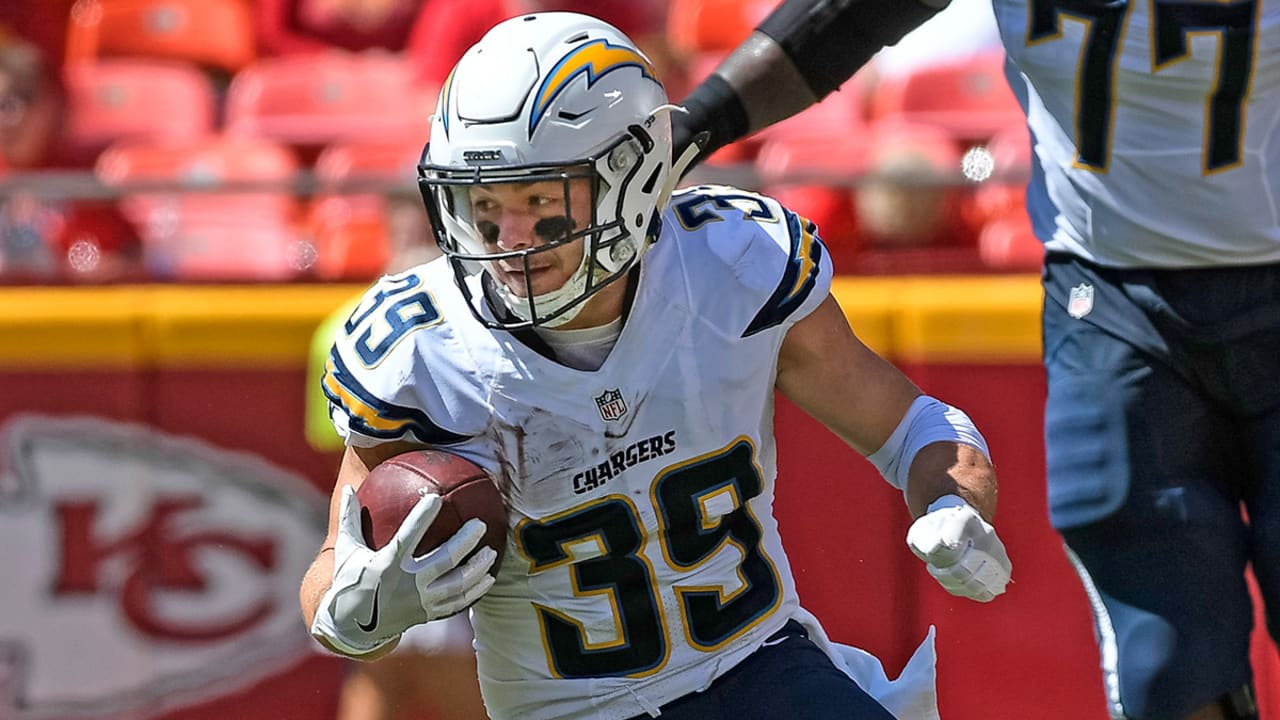 woodhead-170525-sl.jpg
