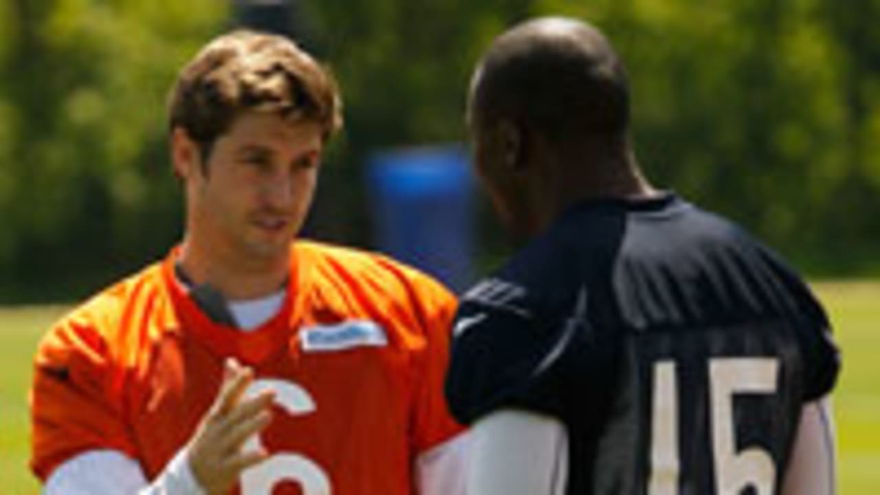 jay-cutler-spot_120801.jpg