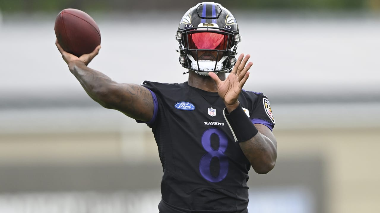 Ravens QB Lamar Jackson isn't signed to a big sports brand. That's