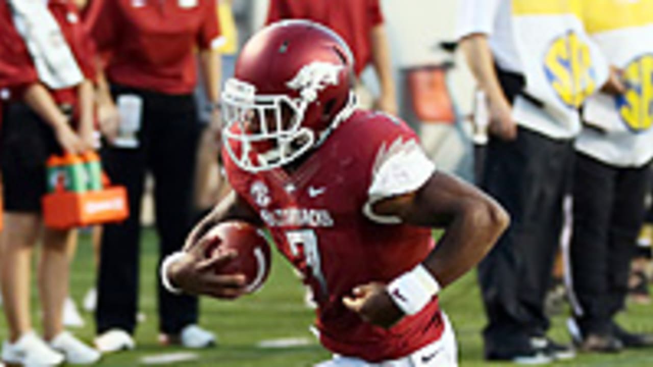 Knile-Davis-120913-Spot.jpg