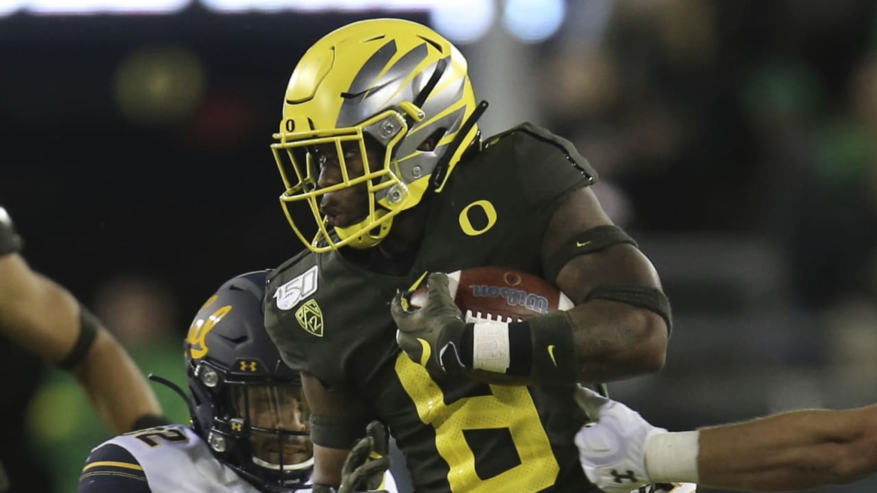 Oregon S Jevon Holland Opts Out