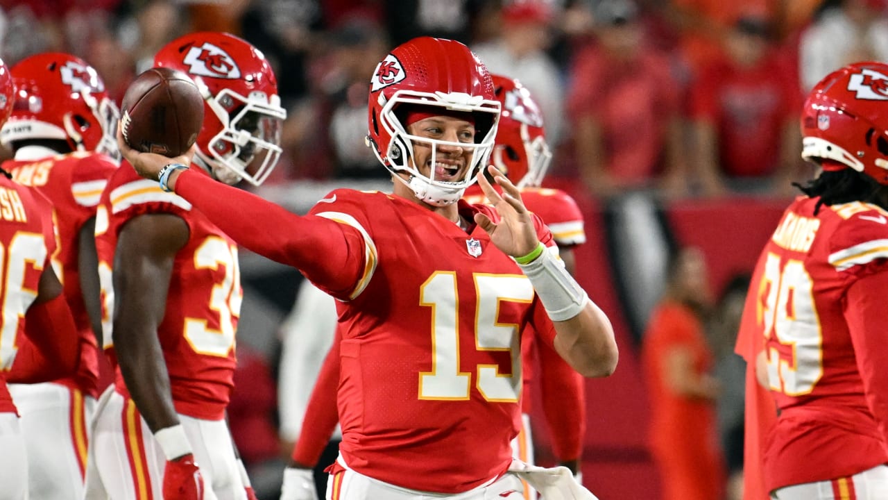 kansas city chiefs: Patrick Mahomes and Kansas City Chiefs rip Tampa Bay  Buccaneers' defense. Details inside - The Economic Times