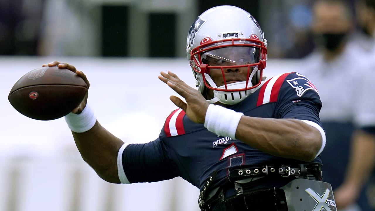 Cam Newton Sets New NFL Record As Patriots Upset Ravens on Sunday